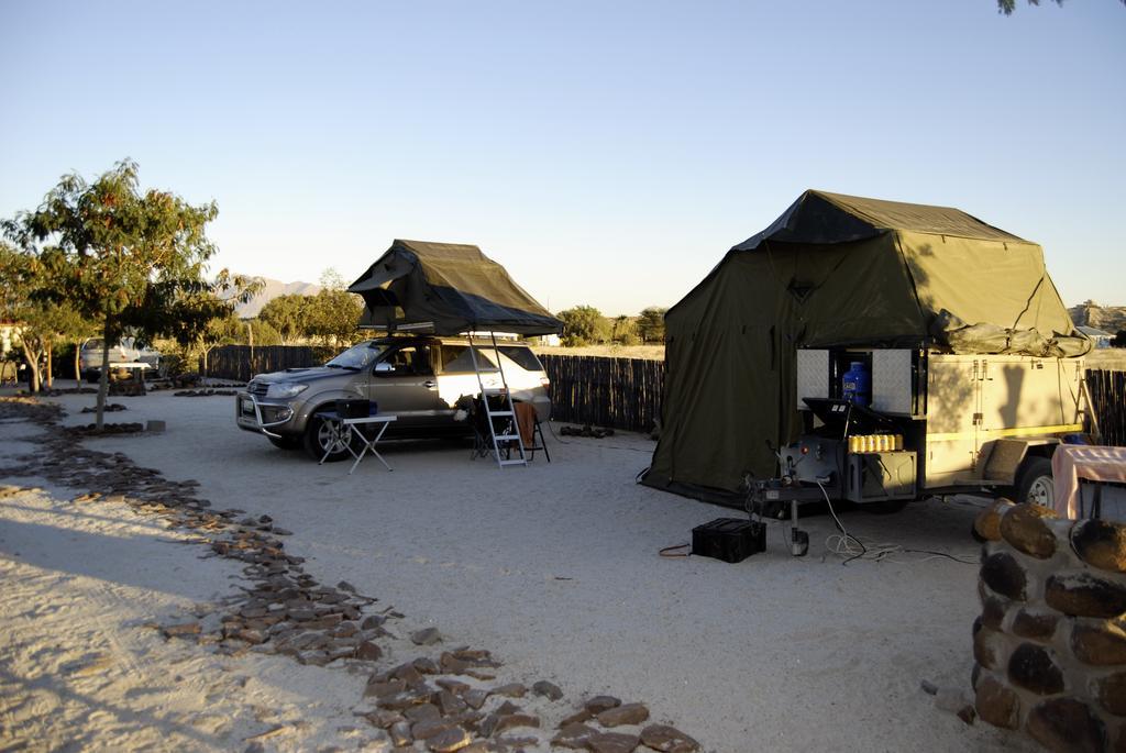 Brandberg Rest Camp Hotel Uis Exterior photo